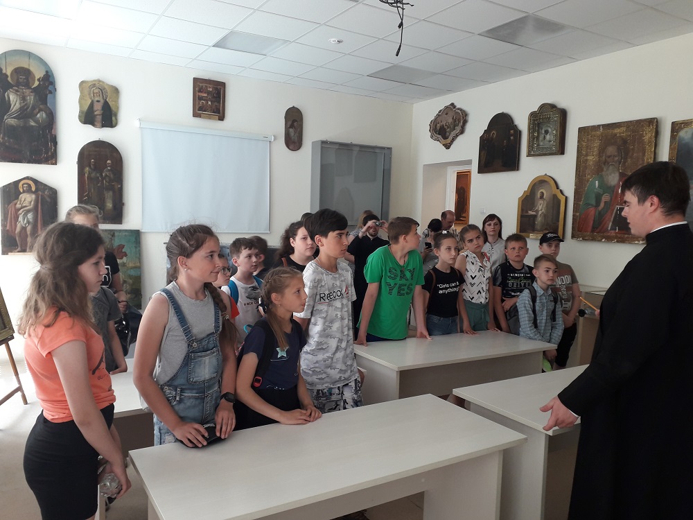 Музейно-библиотечный квест прошел в Саранской духовной семинарии