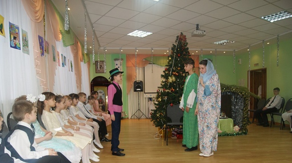 Рождественское представление в детском приюте