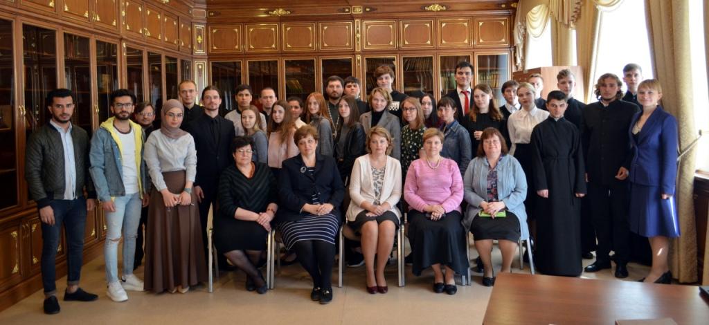 Литературная встреча в семинарии к дню славянской письменности