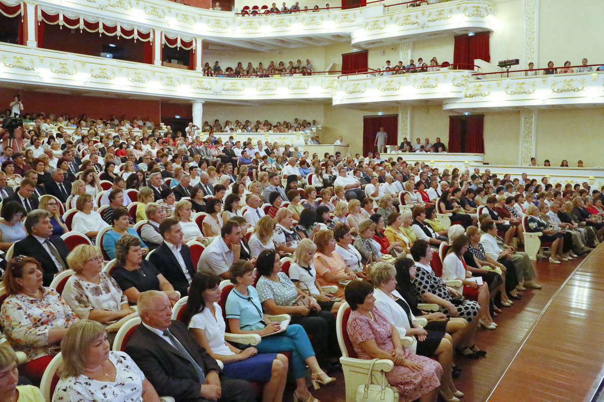 В Саранске состоялся Республиканский образовательный форум 2018 «Образование для всех»